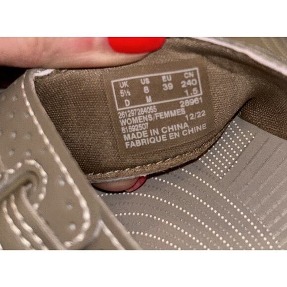 Clarks Cloudsteppers Womens Sandals Soft Comfortable‎ Size 8M US Gray - Picture 12 of 13